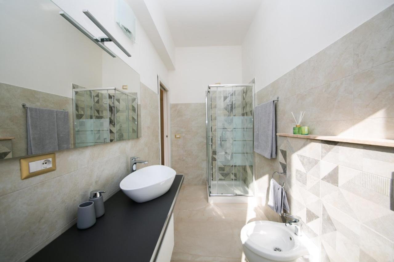 סאסארי Viale Italia Boutique Rooms מראה חיצוני תמונה
