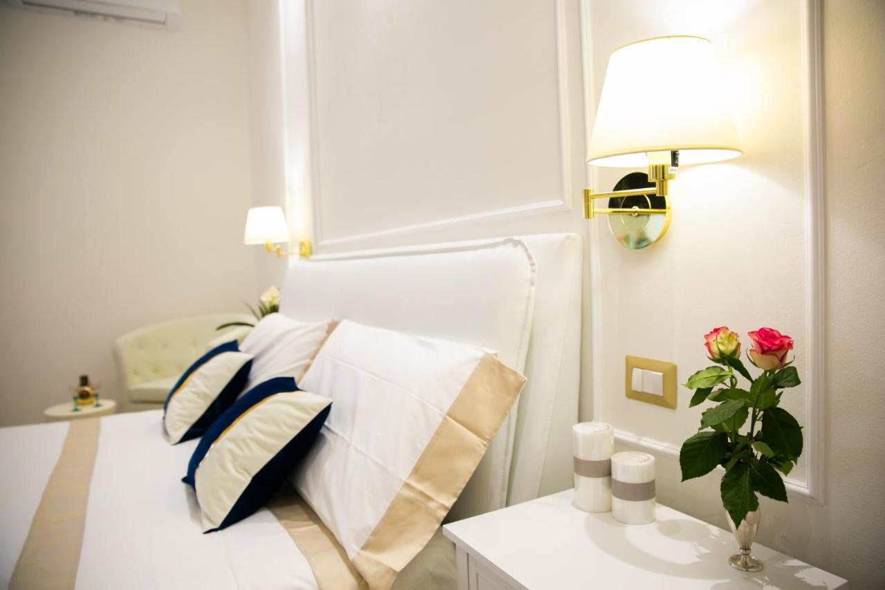 סאסארי Viale Italia Boutique Rooms מראה חיצוני תמונה